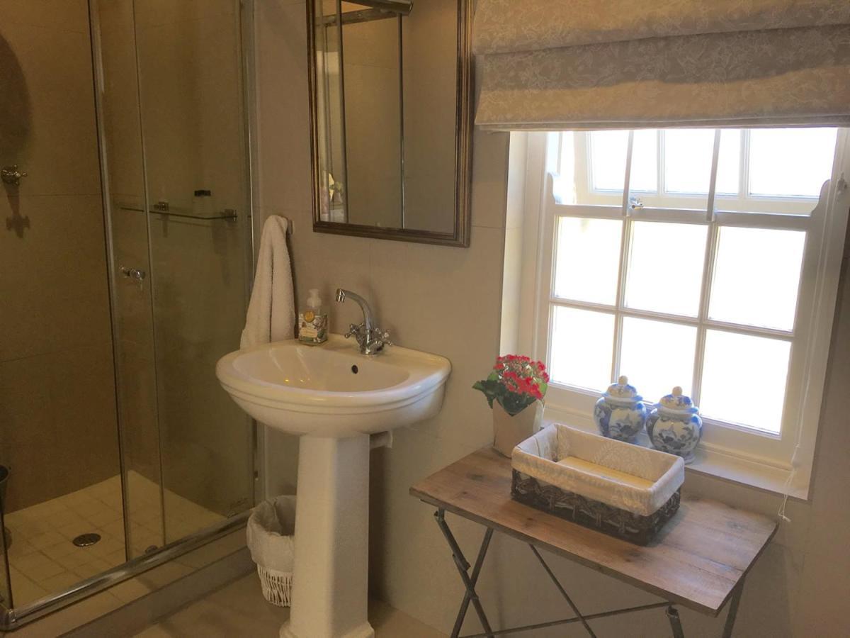 Three Bedroom Oxford Cottage フランシュホーク エクステリア 写真